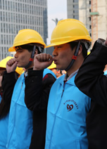 西宁市首支青年农民工志愿服务队成立仪式_r1_c2.jpg